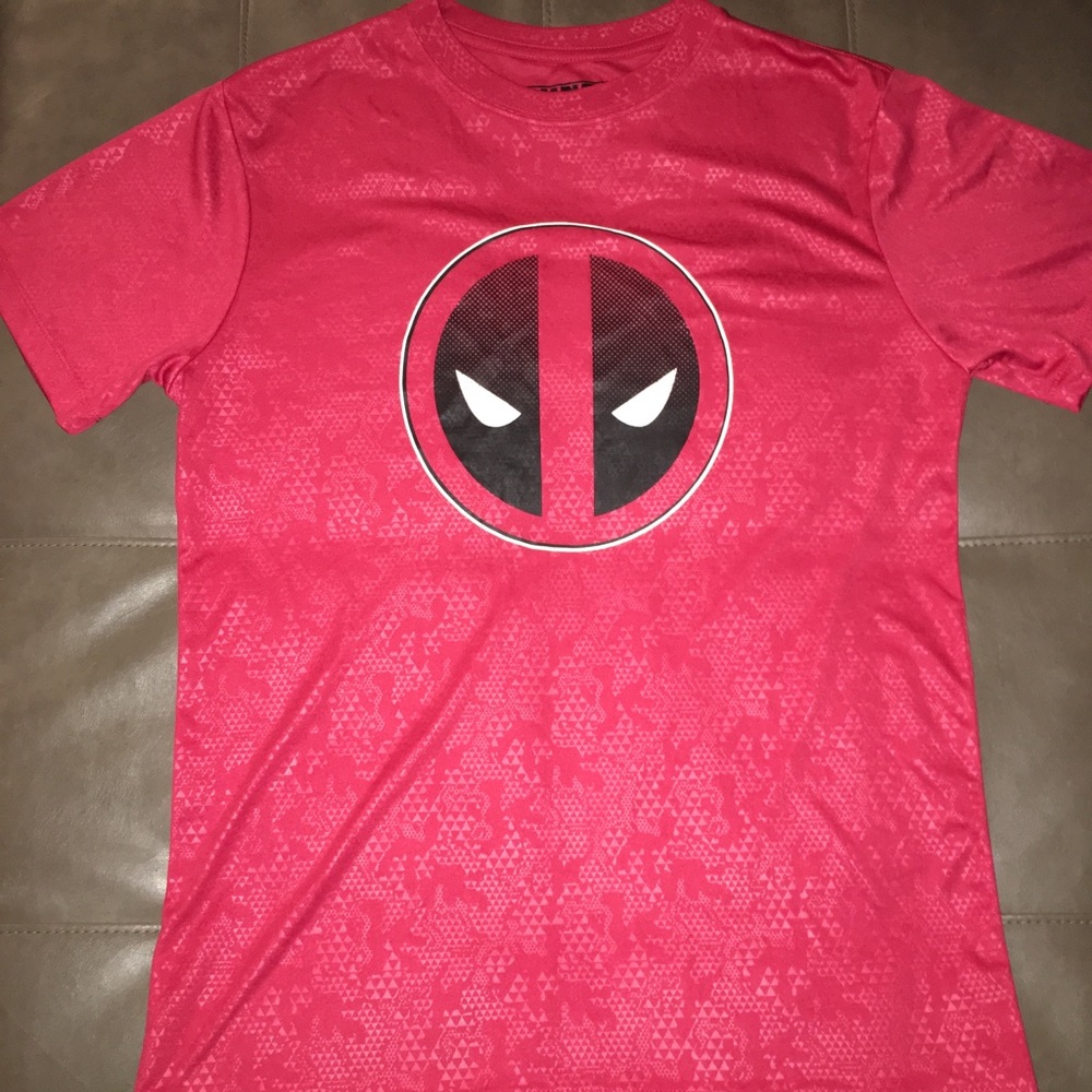 Deadpool t shirt